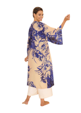 Kimono Gown China Blue Blooms
