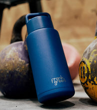 Load image into Gallery viewer, Frank Green 1 Lt Ceramic Bottle (Grip Lid &amp; Grip Finish) - Deep Ocean

