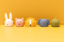 Load image into Gallery viewer, Night light - Mrs. Elephant

