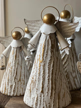 Lune Standing Angel
