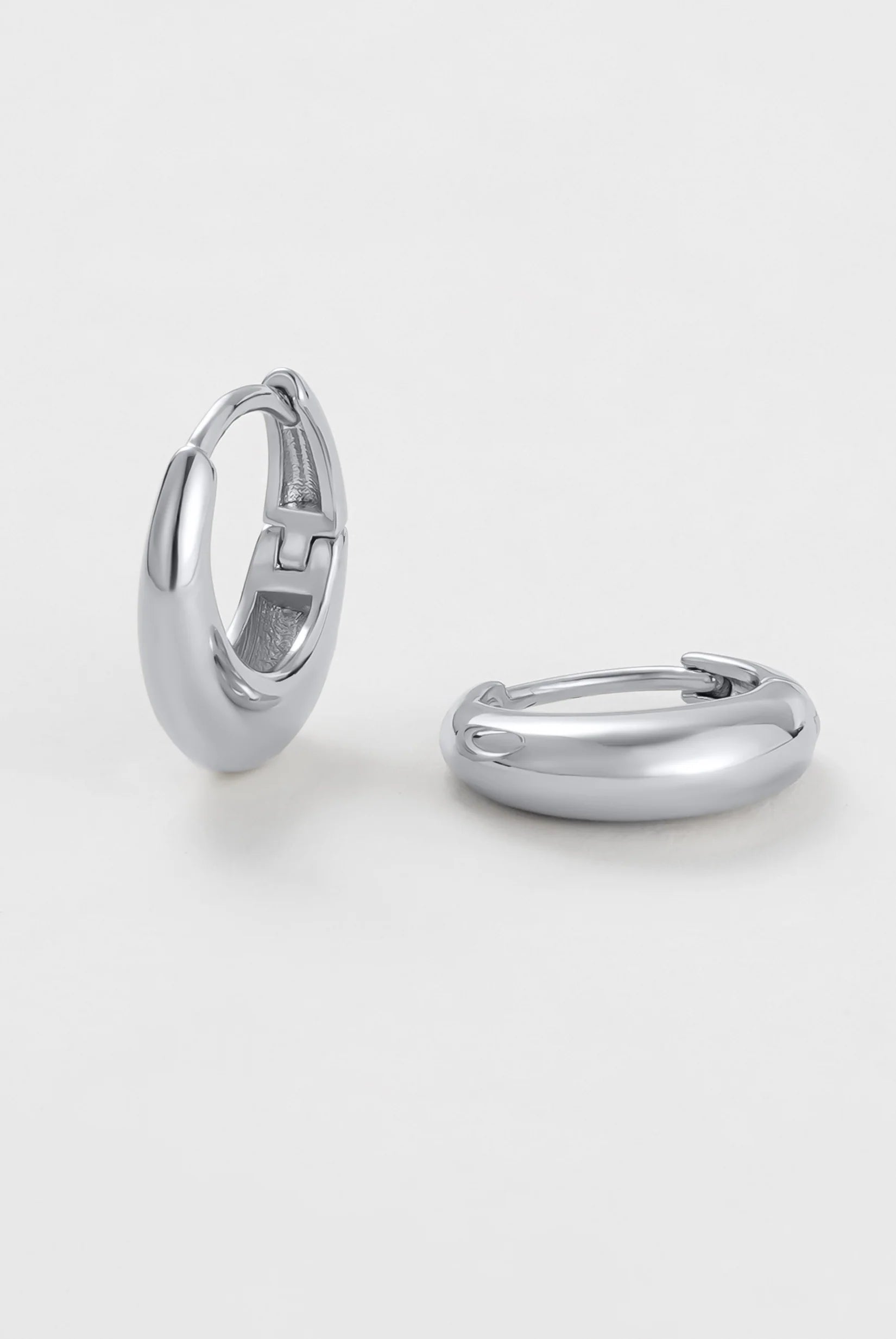 Cleo Hoop Medium Silver