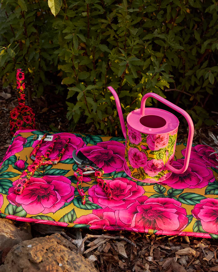 Golden Peony Garden Tools and Gloves Set