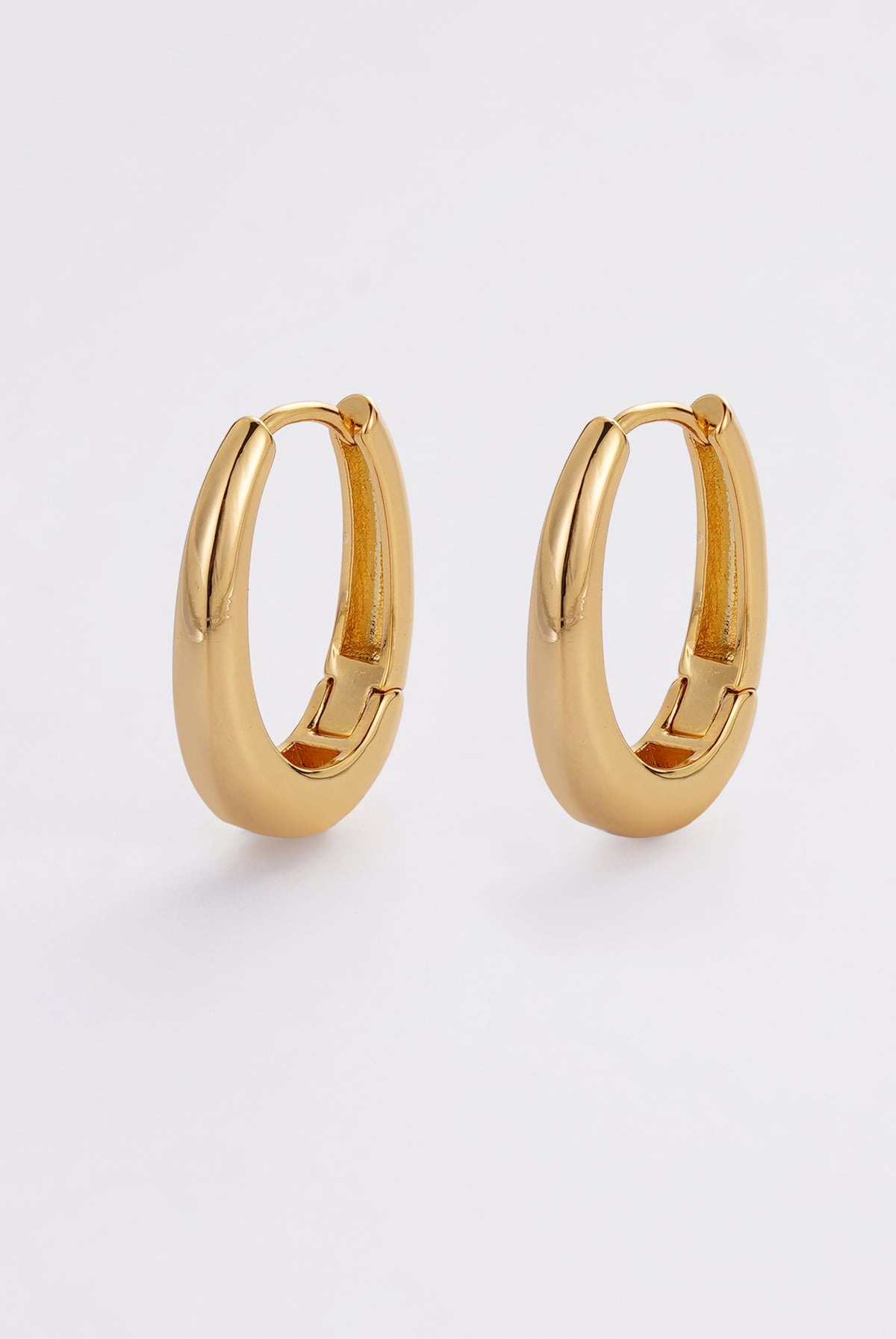 Pia Hoop Large - Gold