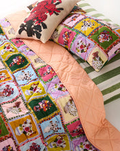 Load image into Gallery viewer, Kip&amp;Co x Margaret Preston Margaret&#39;s Vase Organic Cotton Quilted Pillowcases (2pc)
