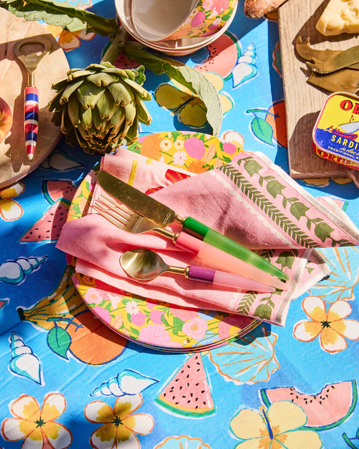 Flower Chain Embroidered Napkin Set
