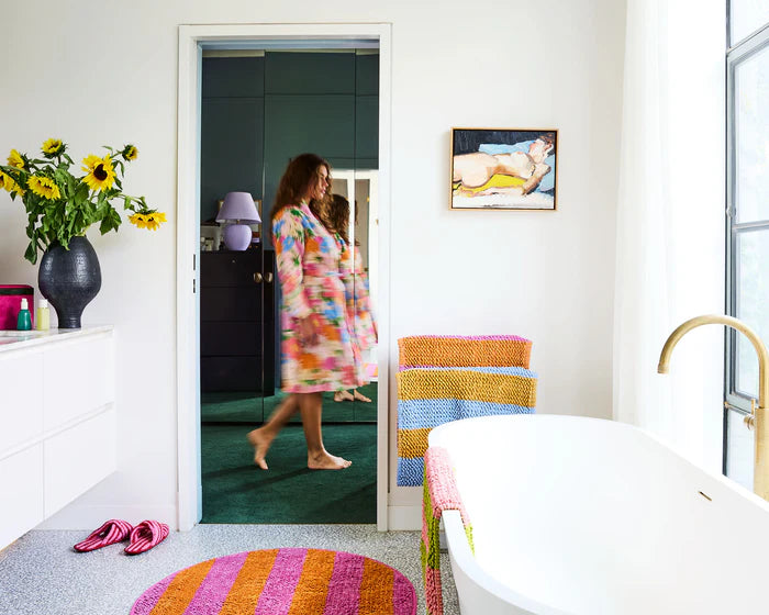 Como Stripe Bath Mat