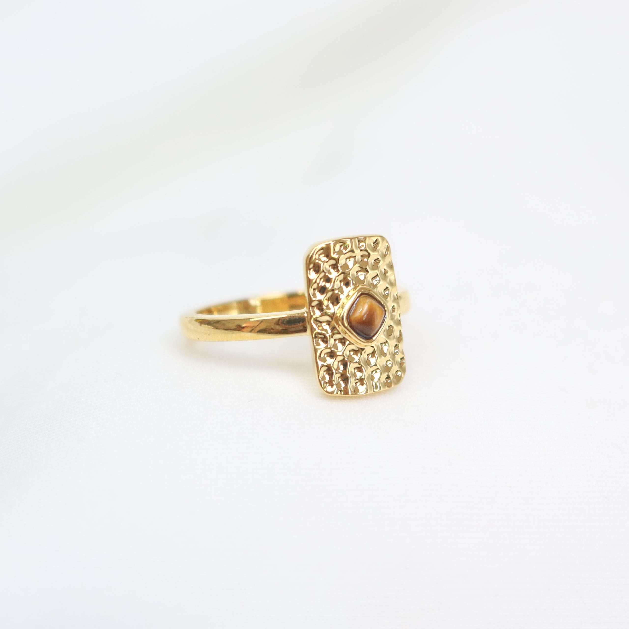 Clarity Ring Gold
