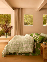 Daisy Sage Quilt Cover