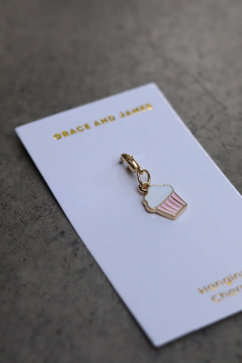Hanging Charm Cupcake