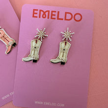 Load image into Gallery viewer, Glitzy Cowgirl Boots
