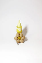Load image into Gallery viewer, Lime Leaf &amp; Fresia Felt Air Freshener
