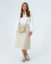 Load image into Gallery viewer, Linton Crossbody - Light Gold Crinkle
