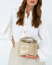 Load image into Gallery viewer, Linton Crossbody - Light Gold Crinkle
