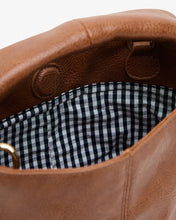 Load image into Gallery viewer, Linton Crossbody - Tan Pebble

