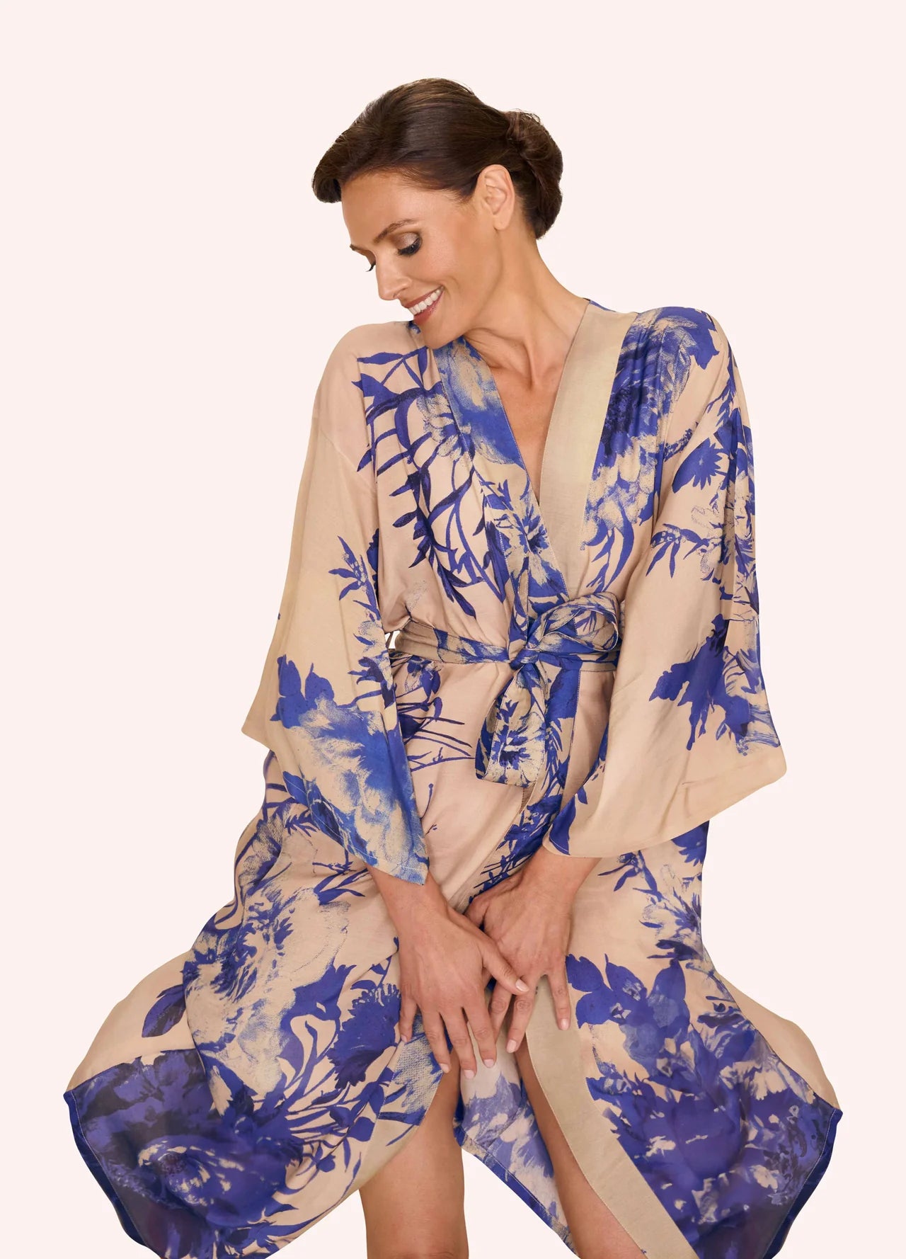 Kimono Gown China Blue Blooms