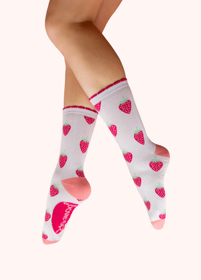 Succulent Strawberries Ankle Socks – Cream