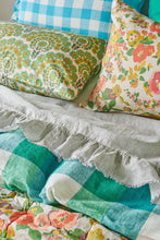 Load image into Gallery viewer, Harriet Floral Pillowcase Set Standard
