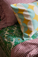 Load image into Gallery viewer, Joan Floral Fitted Sheet
