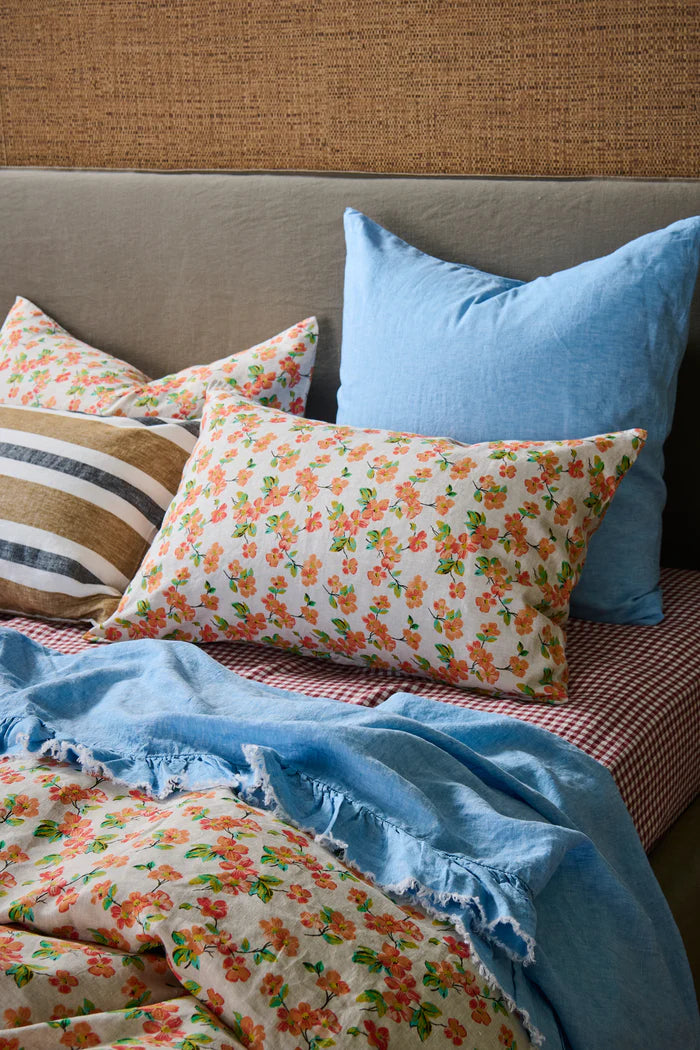 Elma Floral Pillowcases Set