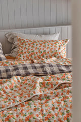 Elma Floral Pillowcases Set