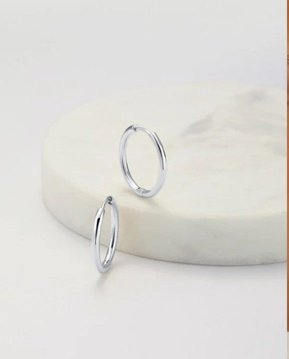 Delilah Hood Medium Silver