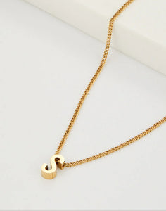 Letter Necklace Gold