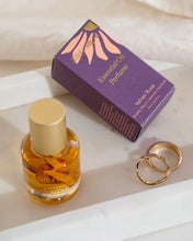 Load image into Gallery viewer, Essential Oil Perfume Roller - Velvet Ruse
