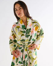 Load image into Gallery viewer, Follow The Sun Linen Robe
