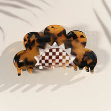 Load image into Gallery viewer, Check Flower Hair Claw
