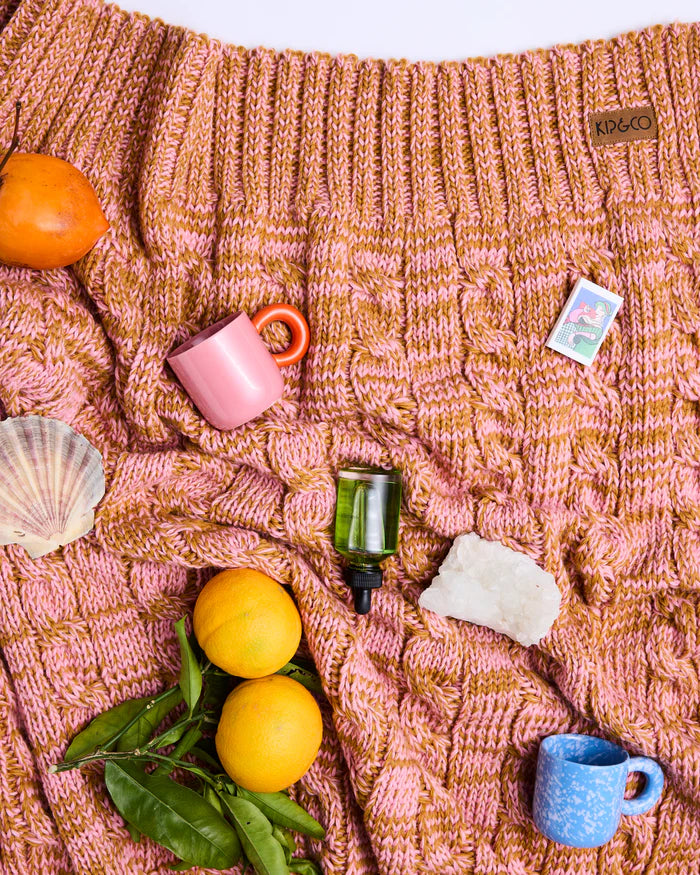 Toffee Swirl Cable Knit Blanket