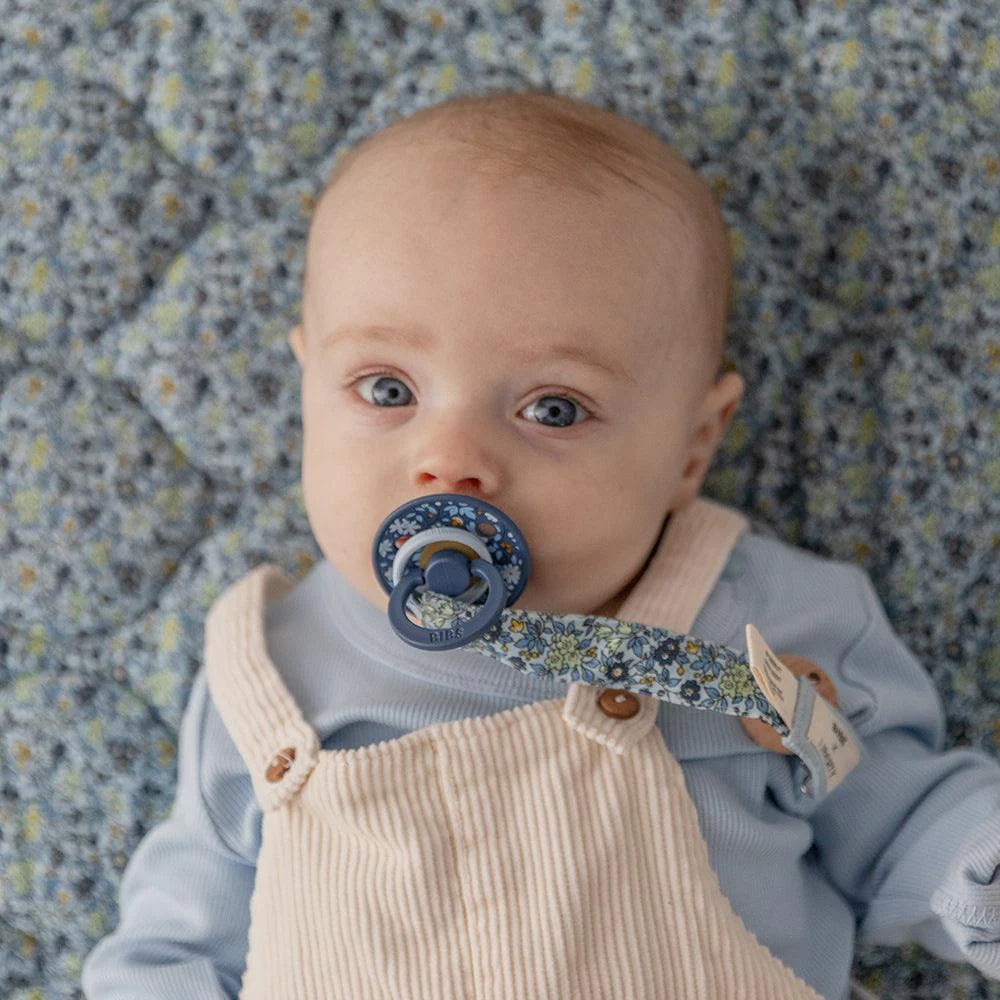 Bibs x Liberty Pacifier Clip - Chamomile Lawn/Baby Blue
