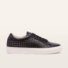 Mim IV Black Weave Last pair size 13