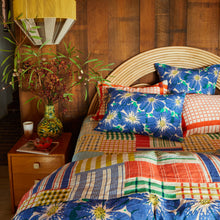 Load image into Gallery viewer, Berkeley Linen Pillowcase Set - Standard

