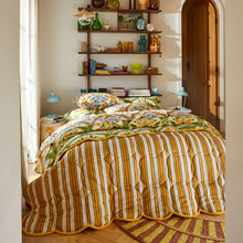 Load image into Gallery viewer, Margaret Scalloped Coverlet
