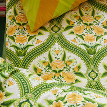 Load image into Gallery viewer, Margaret Cotton Flat Sheets - La Palma
