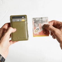 Load image into Gallery viewer, Flip Wallet - Khaki
