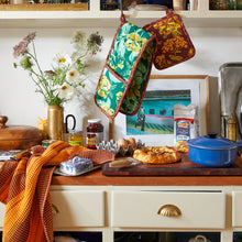 Load image into Gallery viewer, Margot Double Oven Mitt
