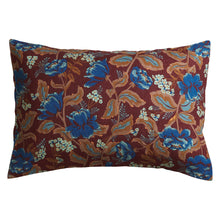 Load image into Gallery viewer, Margot Linen Pillowcase Set - Mahogany
