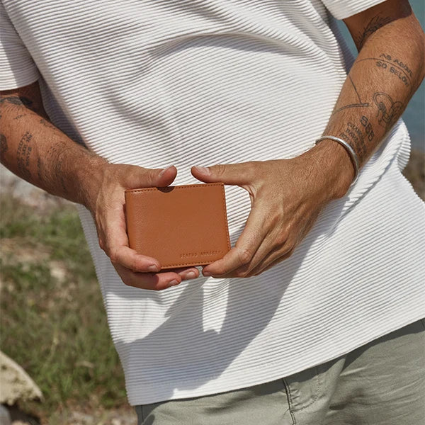 Noah Wallet Camel