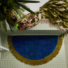 Load image into Gallery viewer, Beatriz Bath Mat
