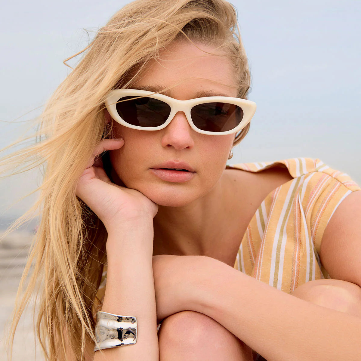 Sidelines Sunglasses - Bone
