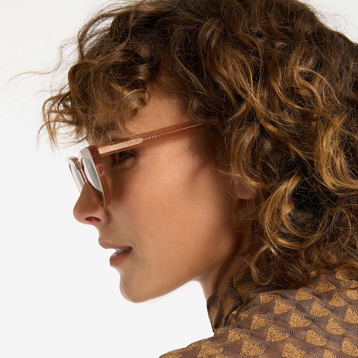 Villain Sunglasses - Rose