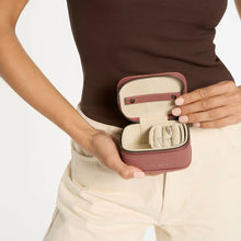Load image into Gallery viewer, Heartbreaker Jewellery Case
