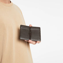 Load image into Gallery viewer, Flip Wallet - Chocolate
