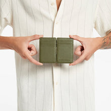 Load image into Gallery viewer, Flip Wallet - Khaki
