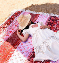 Load image into Gallery viewer, Holiday Fringed Picnic Mat 1.4x.14m Goa

