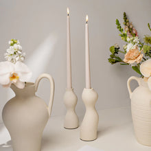 Load image into Gallery viewer, Aylar Candle Holder Set - Matte Cream
