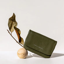 Load image into Gallery viewer, Impermanent Wallet Khaki

