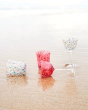 Load image into Gallery viewer, Sweetheart Speckle Couple Glass 2p Set

