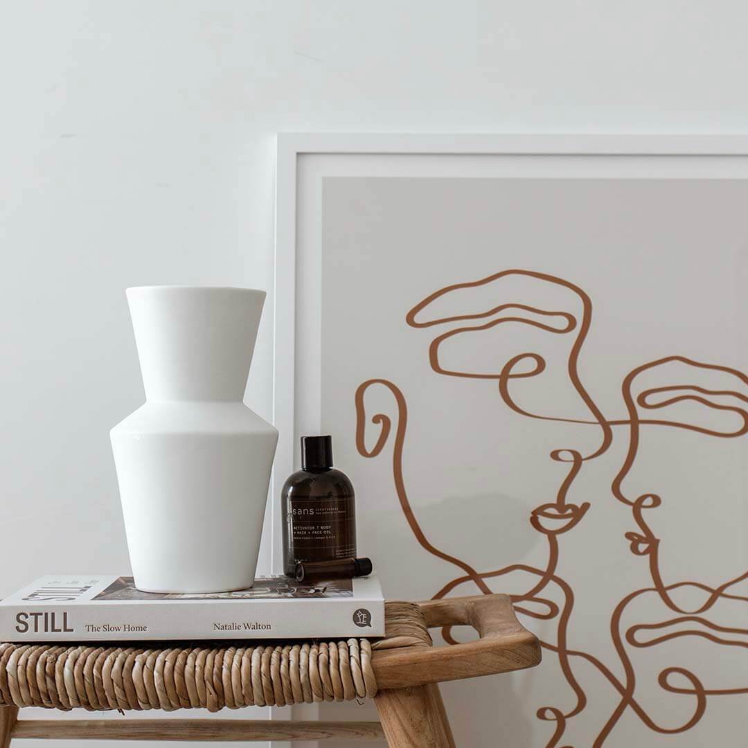 Loren Vase - Smooth White